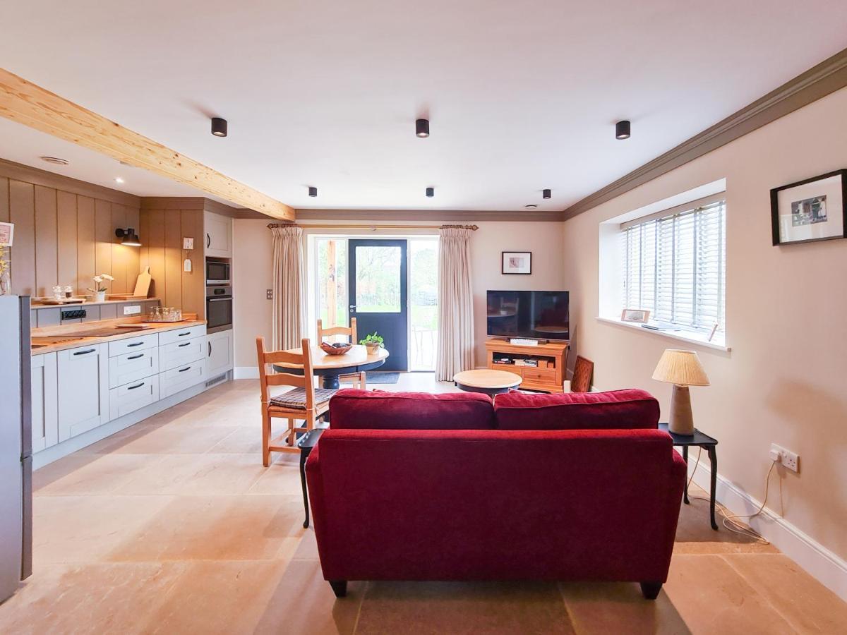Luxury Lodge @ Ewen Barn - Private 5* Retreat Cirencester Exterior foto